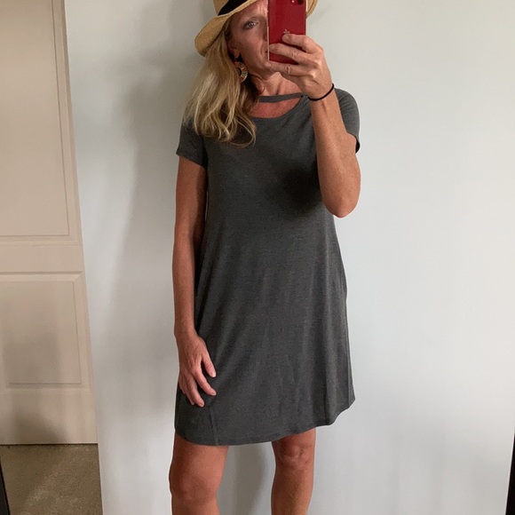 Grey Cutout Detail Shift Dress - Picture 5 of 14